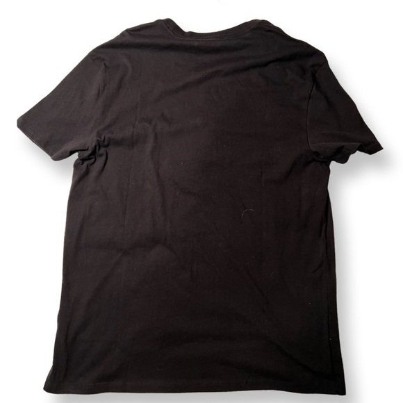 Guess tshirt - Picture 2 of 2